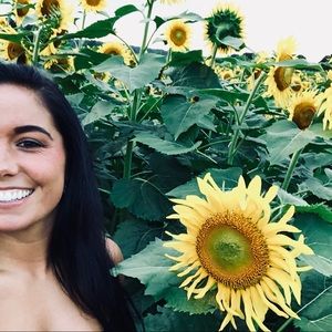 Meet your Posher, Natasha